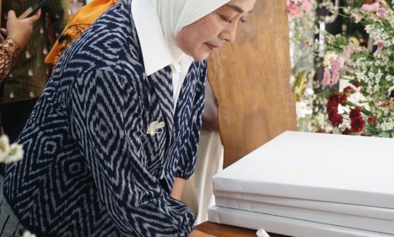 Launching Galeri Dekranasda Jepara, Dwi Chandra: Produk Lokal Harus Berani Bersaing di Pasar Lebih Luas