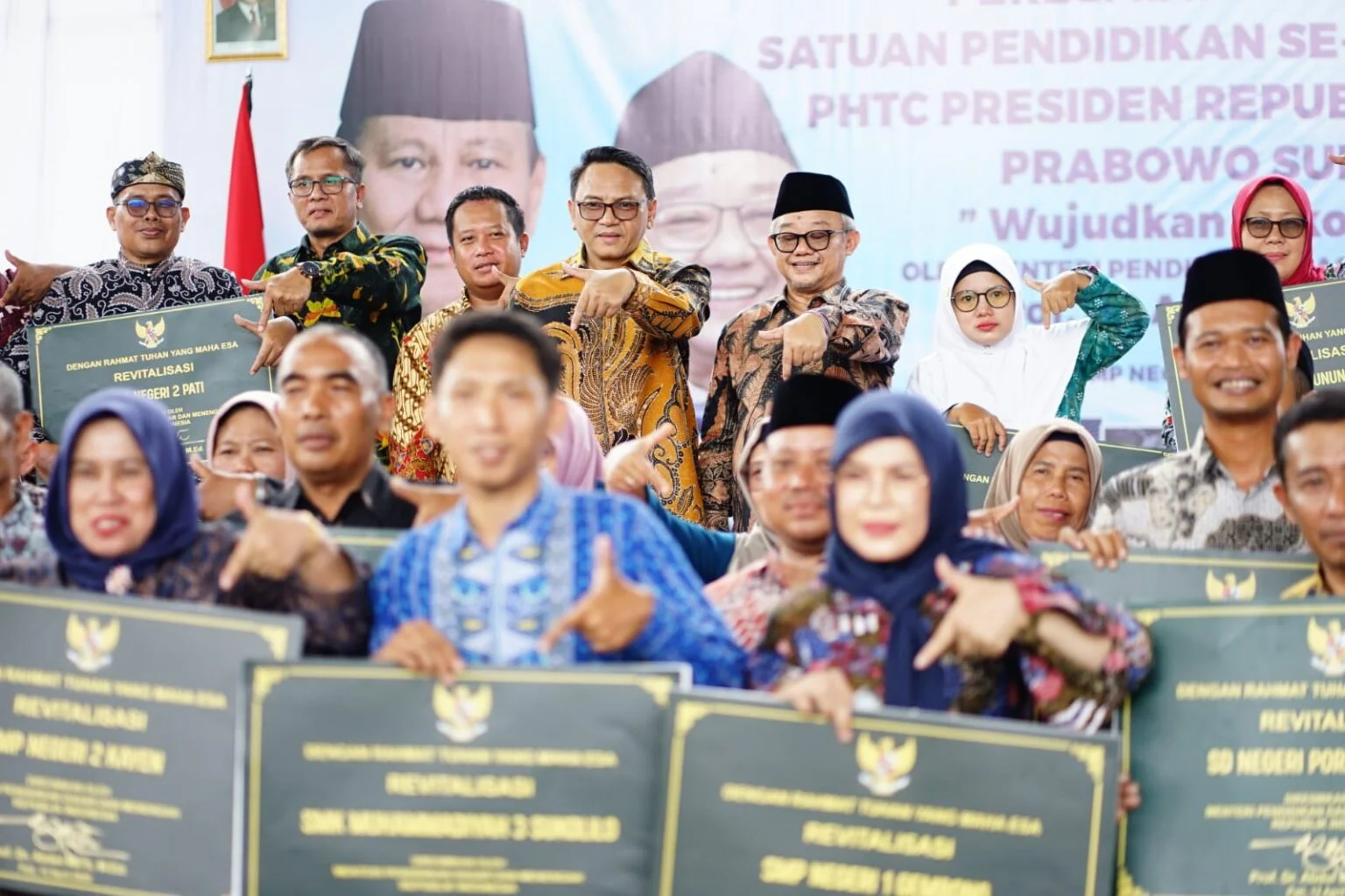 90 Sekolah di Pati Kinclong! Chandra–Mendikdasmen Tancap Gas Tingkatkan Kualitas Pendidikan